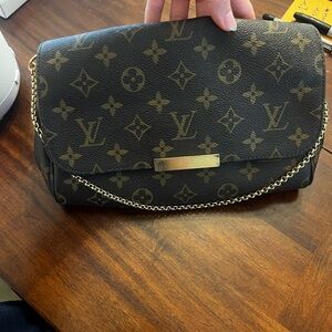 Louis Vuitton purse.